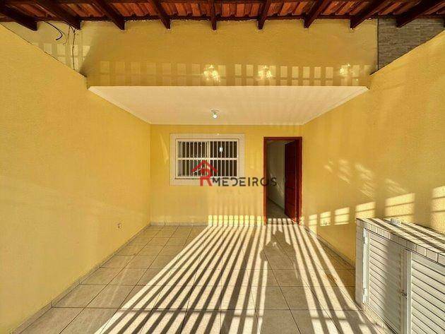 Casa à venda com 2 quartos, 86m² - Foto 1