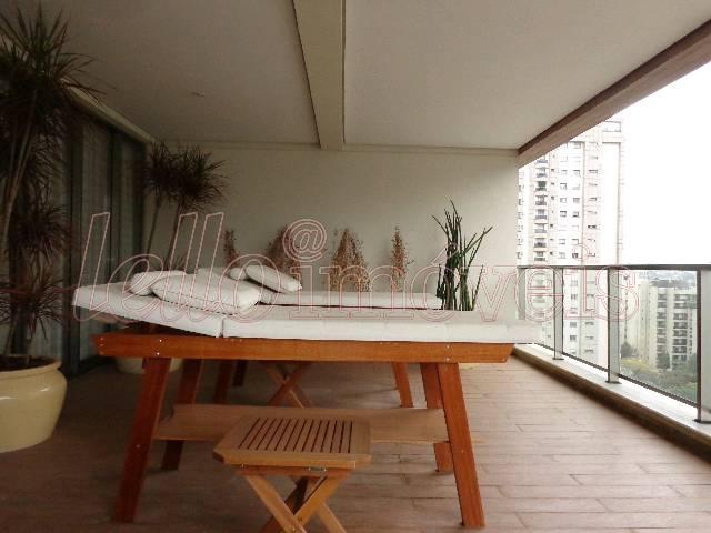 Apartamento para alugar com 3 quartos, 200m² - Foto 25