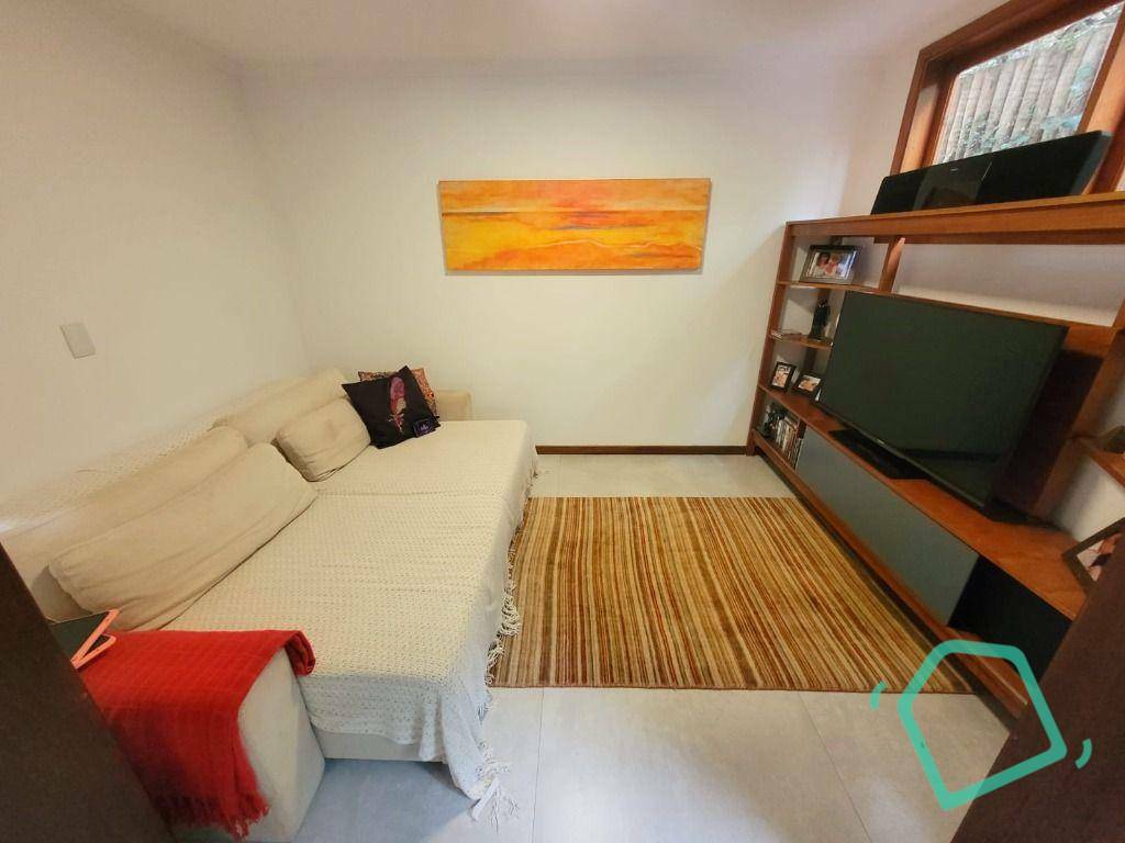 Casa de Condomínio à venda com 3 quartos, 230m² - Foto 21