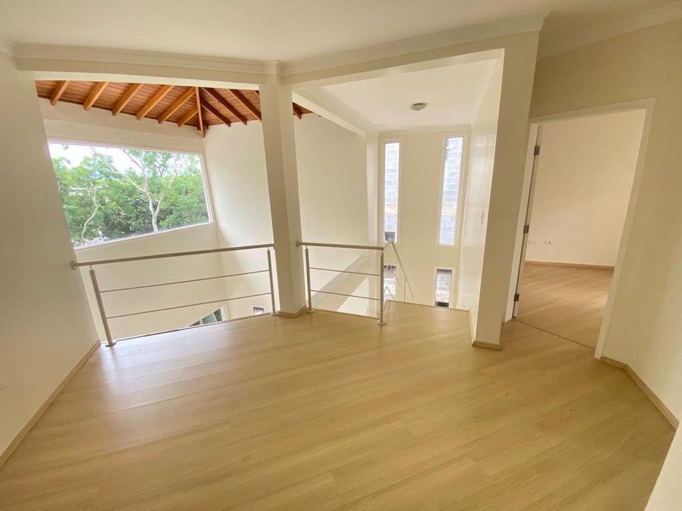 Casa de Condomínio à venda com 4 quartos, 330m² - Foto 27