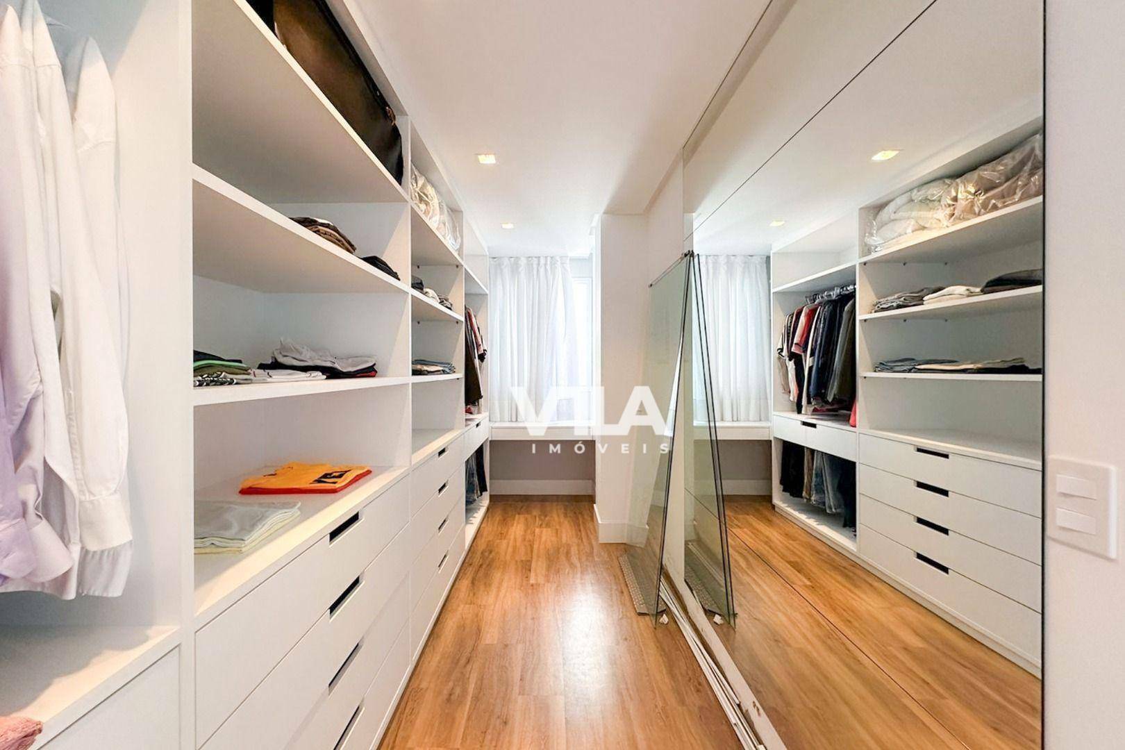 Apartamento à venda com 4 quartos, 222m² - Foto 20