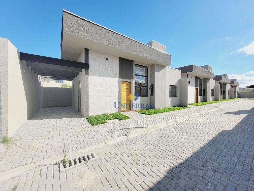 Casa à venda com 3 quartos, 60m² - Foto 3