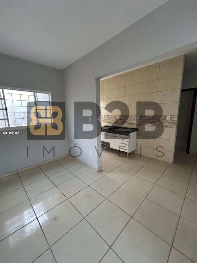 Casa à venda com 1 quarto, 150m² - Foto 10