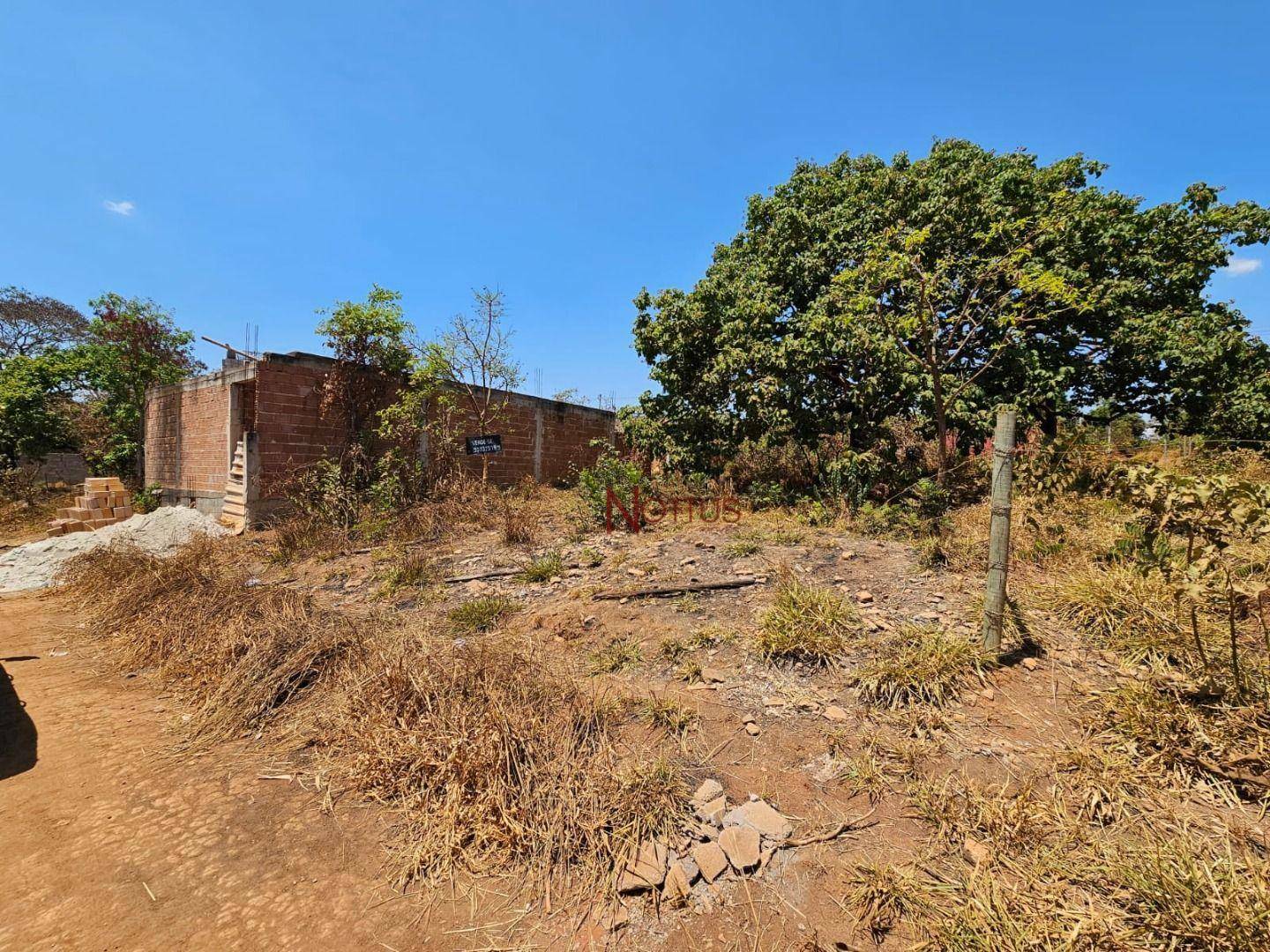 Terreno à venda, 360M2 - Foto 1