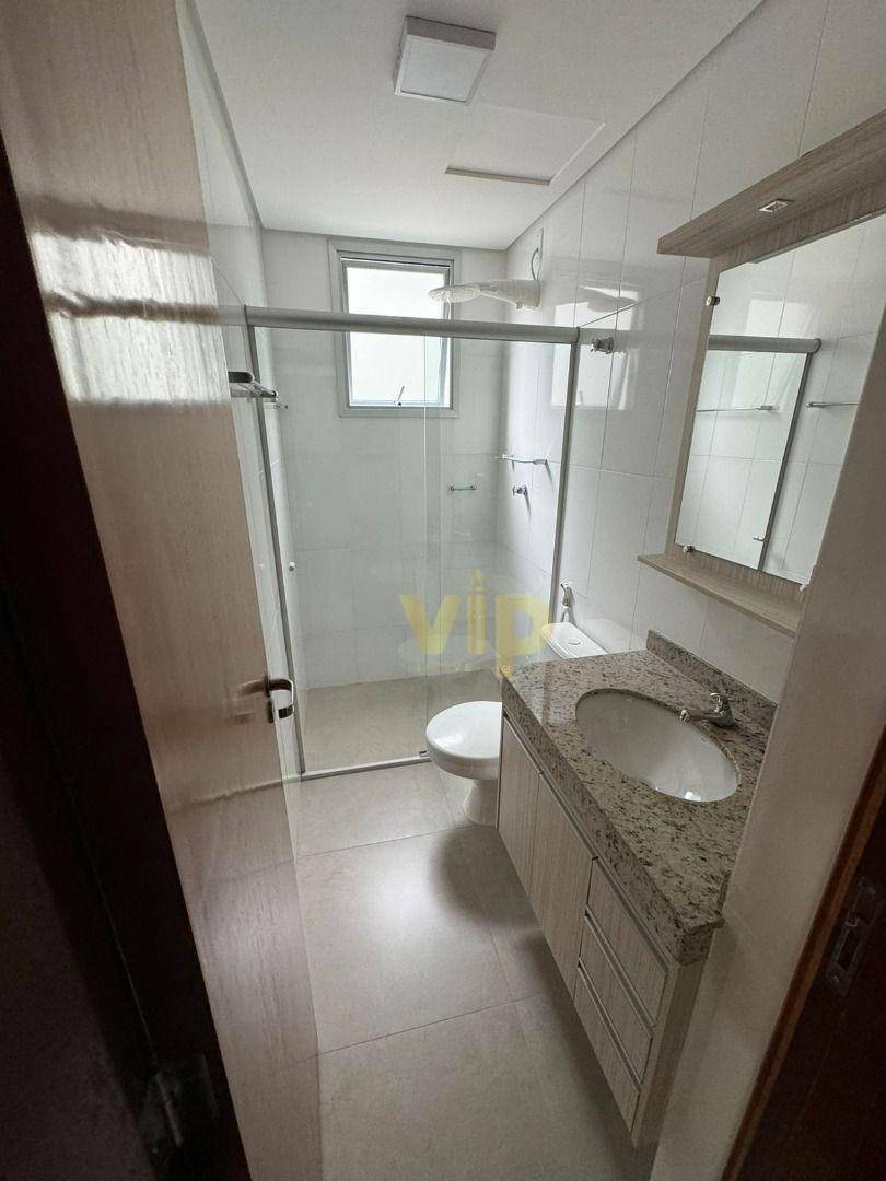 Apartamento à venda com 2 quartos, 75m² - Foto 12