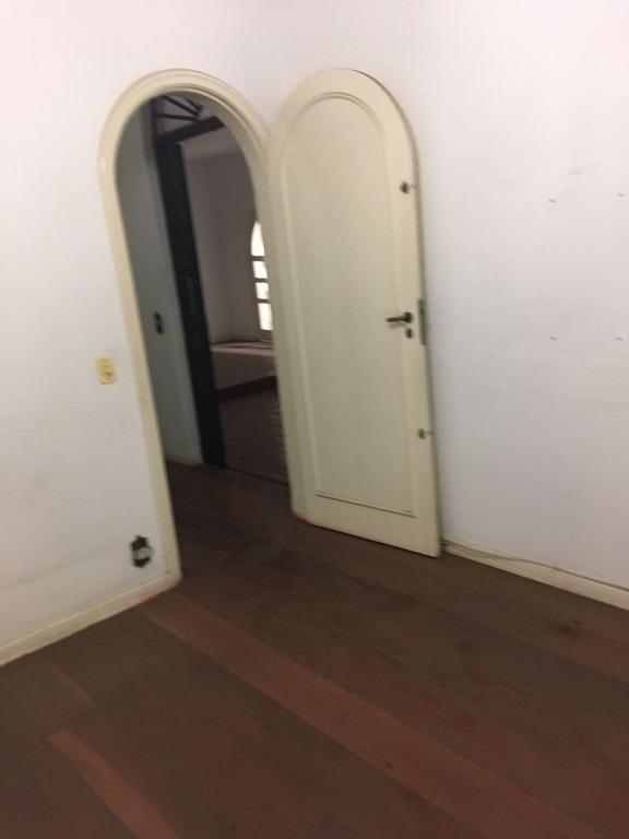 Sobrado à venda com 4 quartos, 600m² - Foto 20