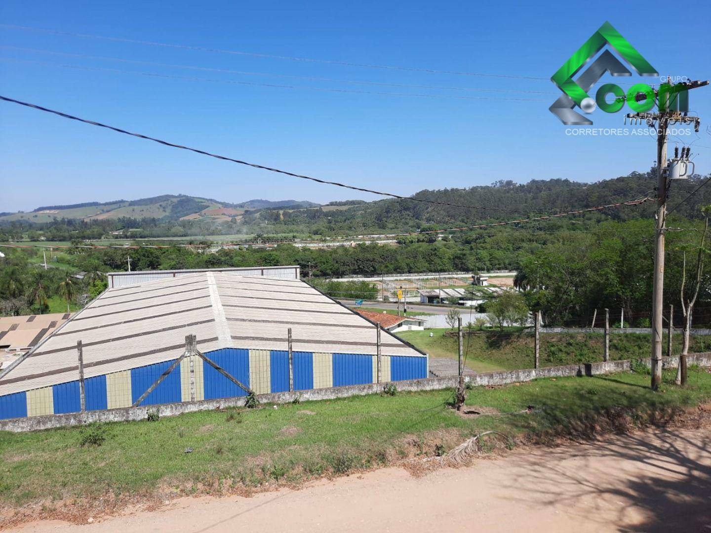 Chácara à venda com 4 quartos, 600m² - Foto 3