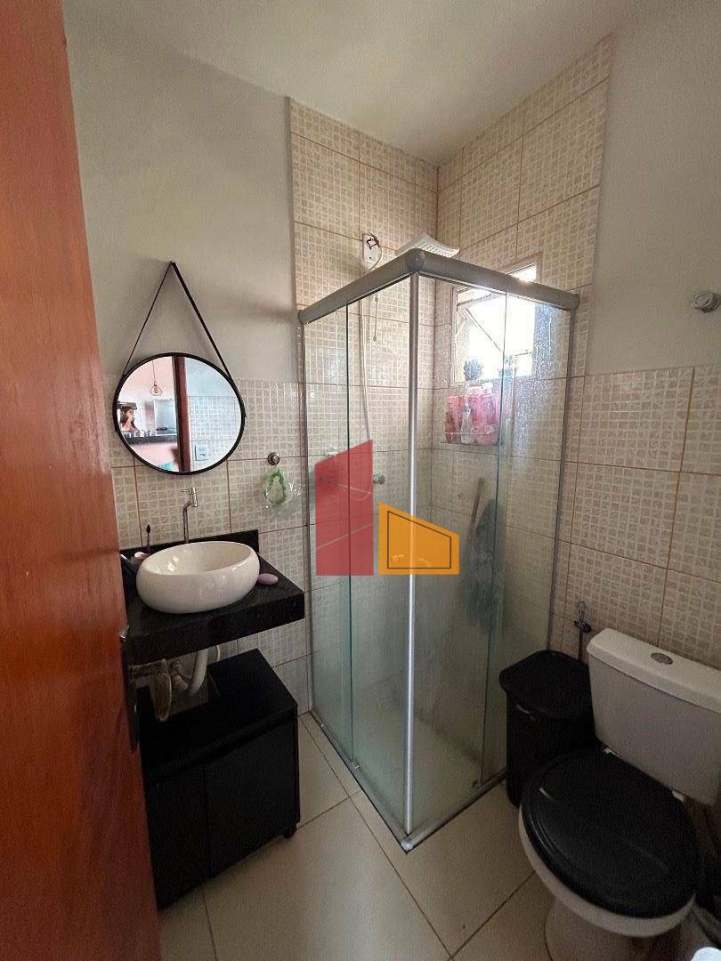 Apartamento à venda com 2 quartos, 60m² - Foto 17