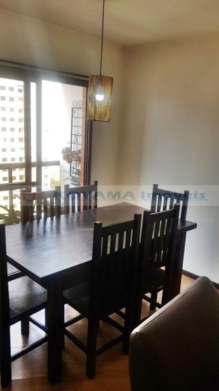 Apartamento à venda com 2 quartos, 82m² - Foto 4