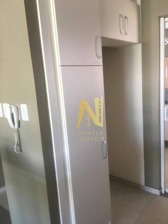 Apartamento à venda com 3 quartos, 83m² - Foto 10