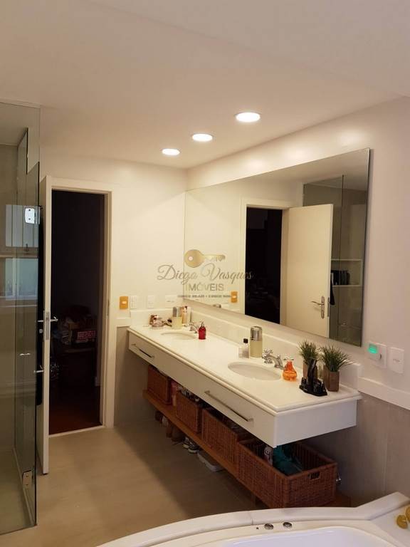 Casa de Condomínio à venda com 5 quartos, 1996m² - Foto 32