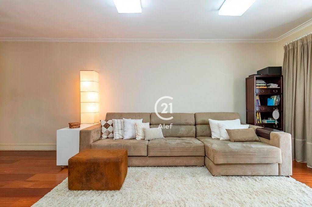 Apartamento para alugar com 2 quartos, 81m² - Foto 7