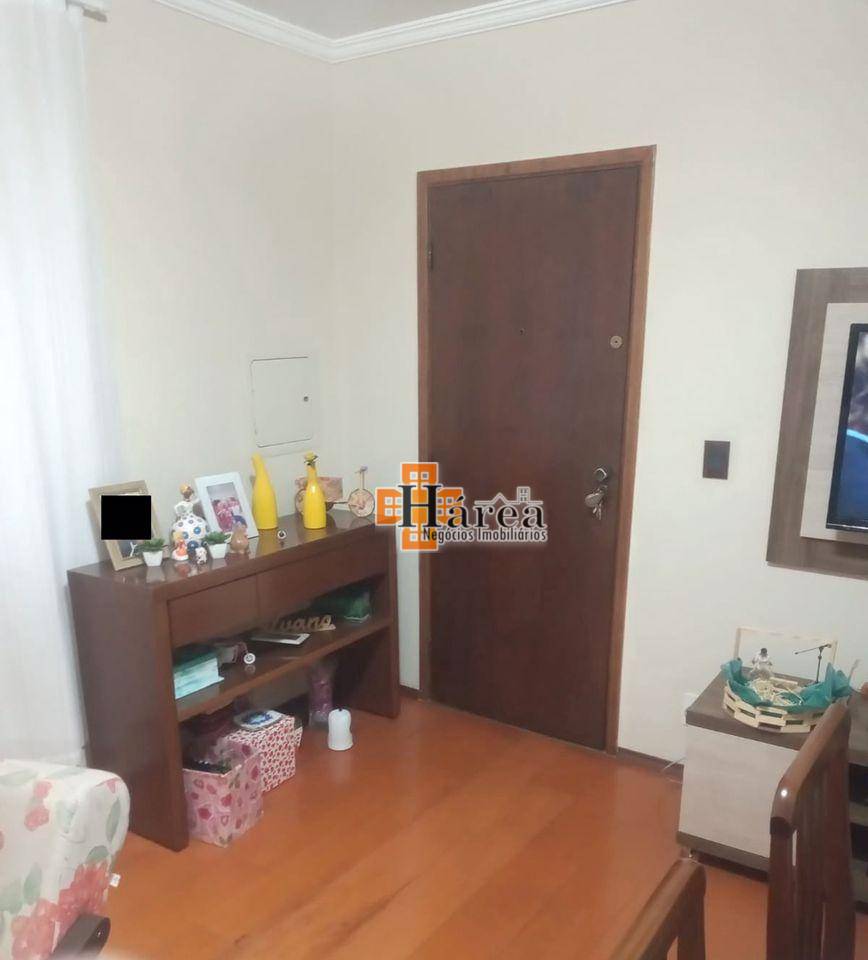 Apartamento à venda com 2 quartos, 70m² - Foto 1