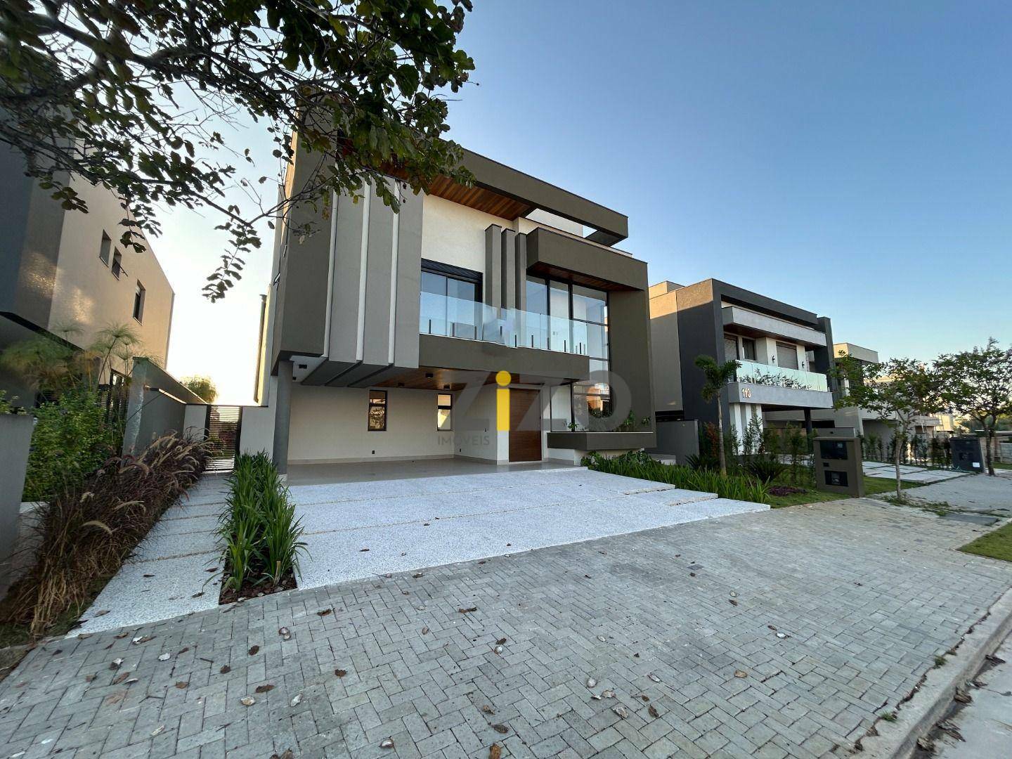 Casa de Condomínio à venda com 5 quartos, 435m² - Foto 3