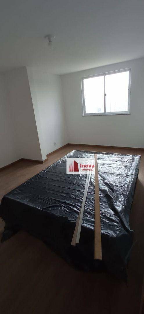 Apartamento à venda com 2 quartos, 80m² - Foto 28