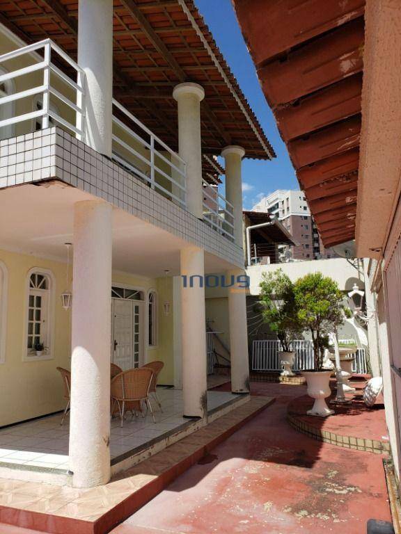 Casa à venda com 5 quartos, 360m² - Foto 9