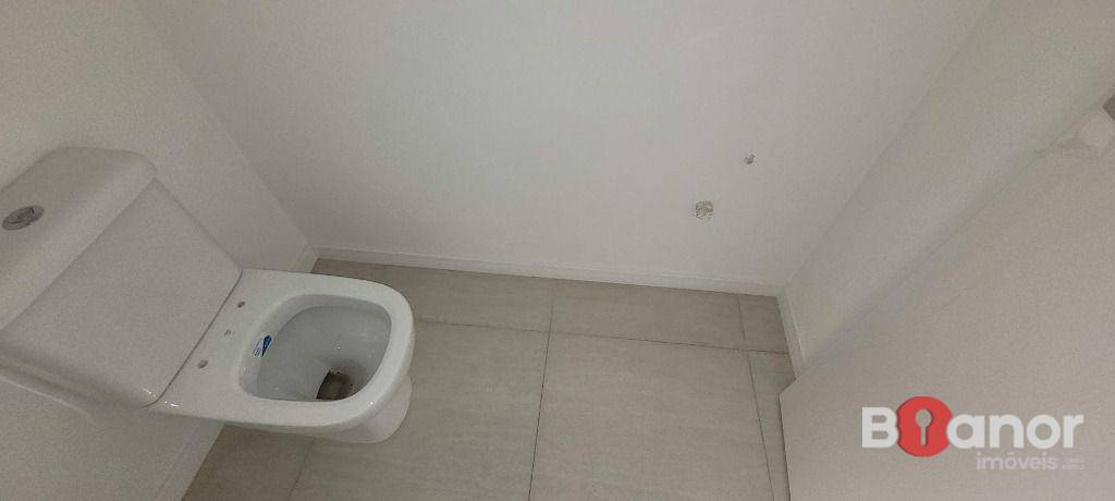 Apartamento à venda com 3 quartos, 8107m² - Foto 9