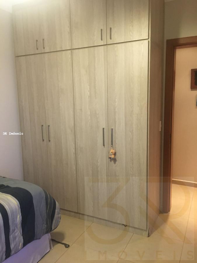 Apartamento à venda com 3 quartos, 106m² - Foto 16