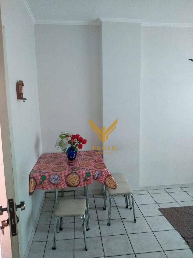 Apartamento à venda com 1 quarto, 45m² - Foto 3