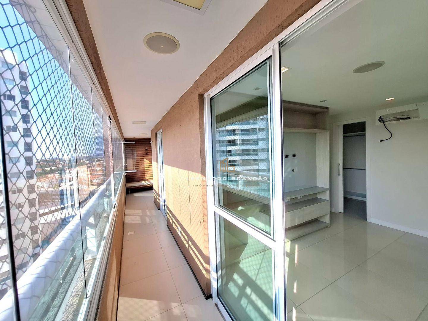 Apartamento à venda com 2 quartos, 70m² - Foto 22
