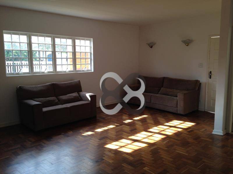 Casa para alugar com 3 quartos, 160m² - Foto 4