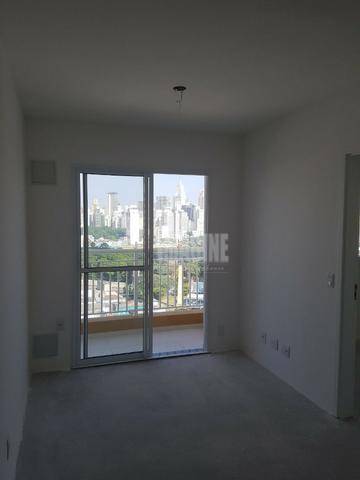 Apartamento à venda com 1 quarto, 32m² - Foto 1