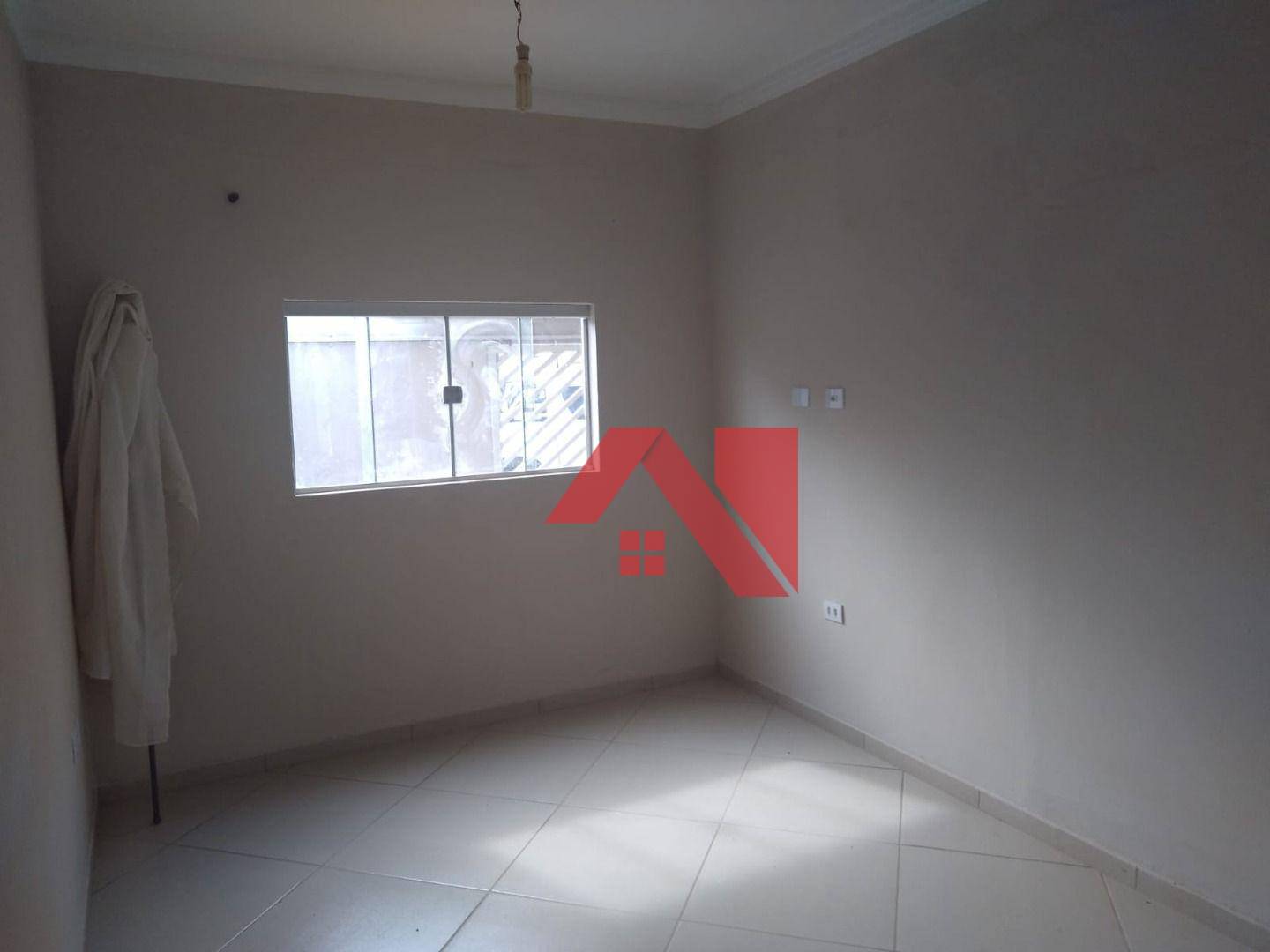 Casa à venda com 3 quartos, 139m² - Foto 2