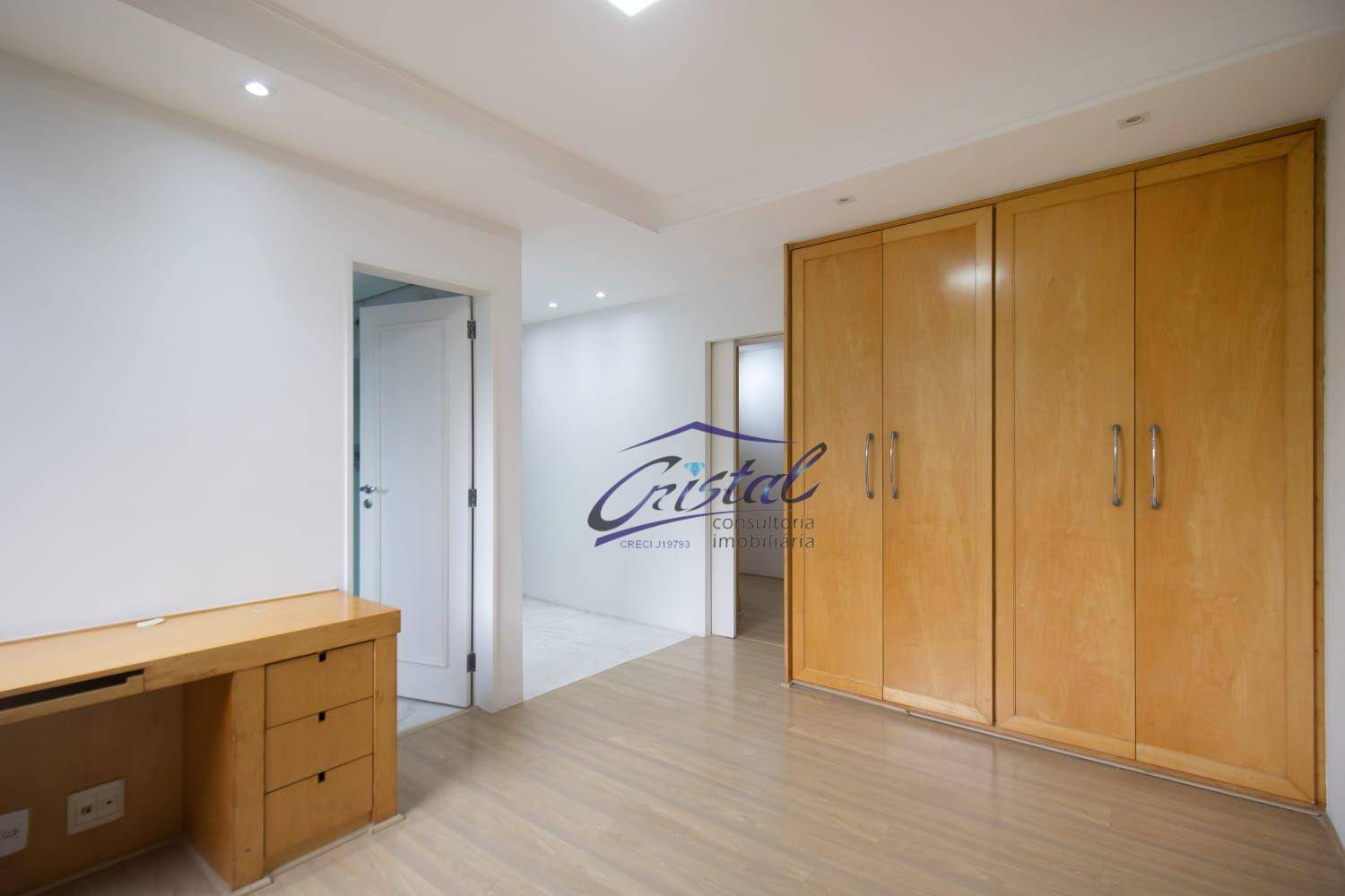 Apartamento à venda com 3 quartos, 220m² - Foto 52