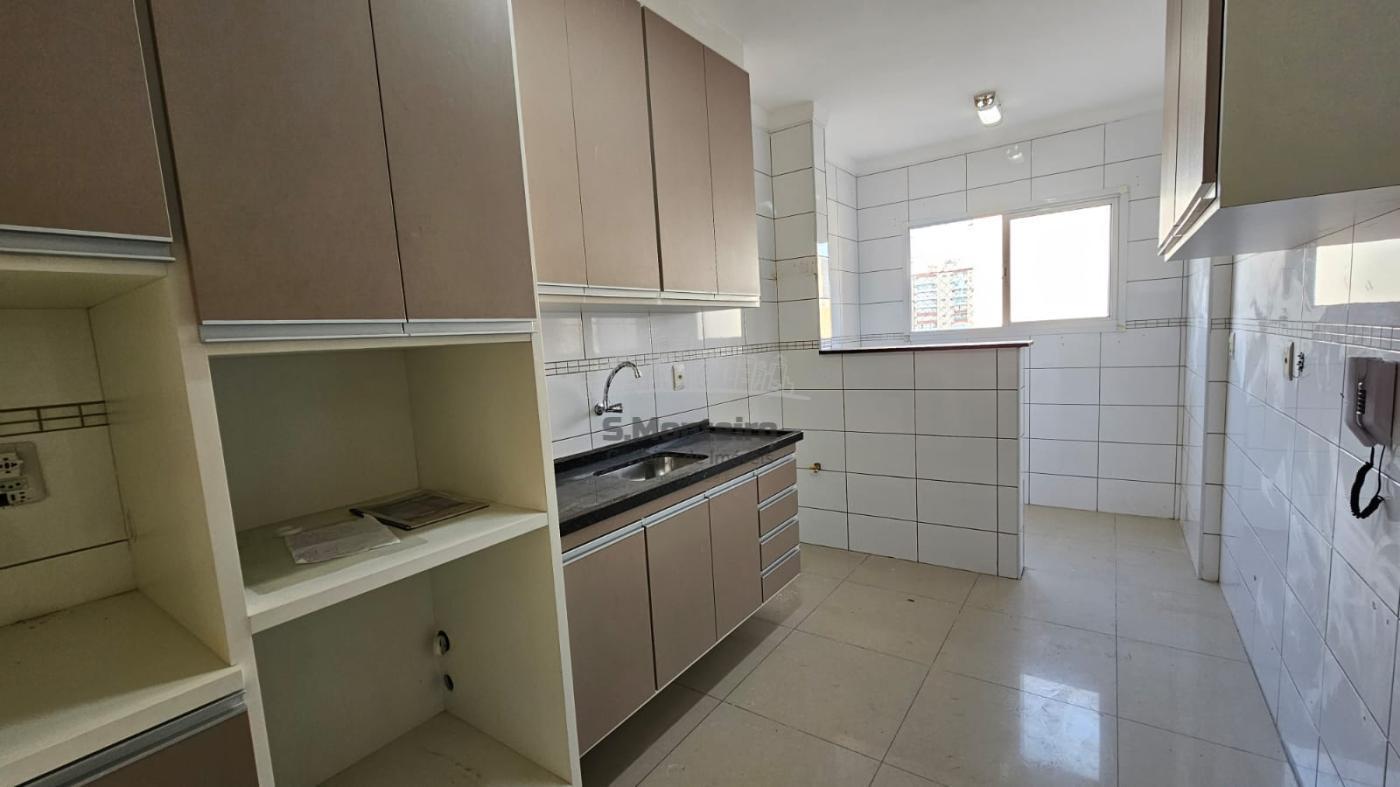 Apartamento à venda com 2 quartos, 71m² - Foto 6