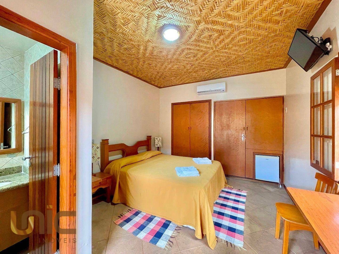 Pousada-Chalé à venda com 14 quartos, 500m² - Foto 4