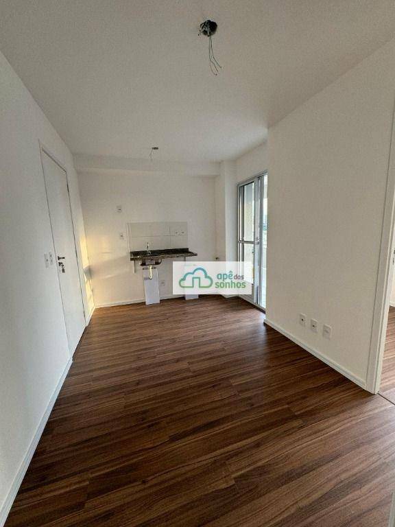 Apartamento à venda com 2 quartos, 36m² - Foto 8