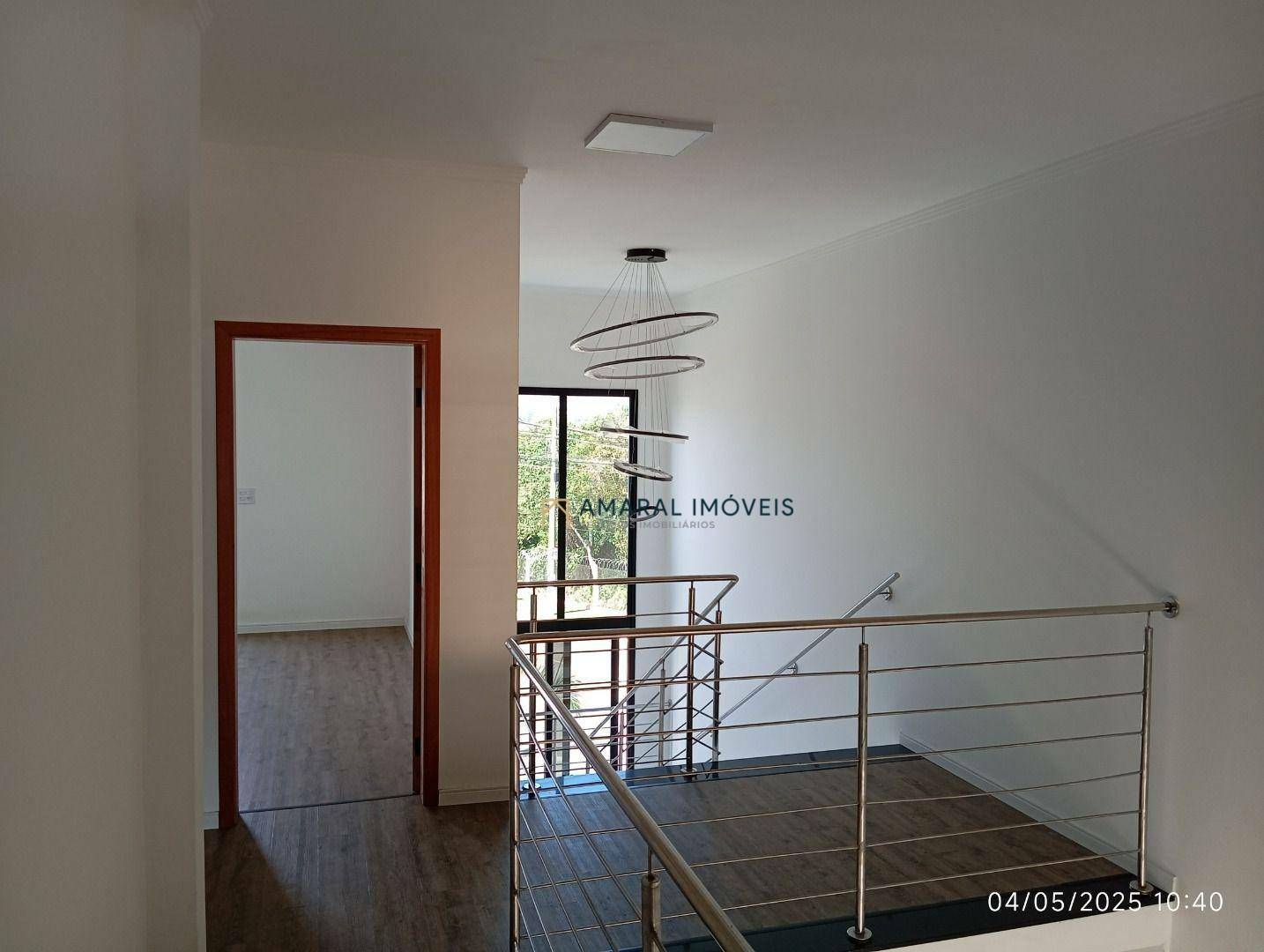 Sobrado à venda com 4 quartos, 200m² - Foto 23