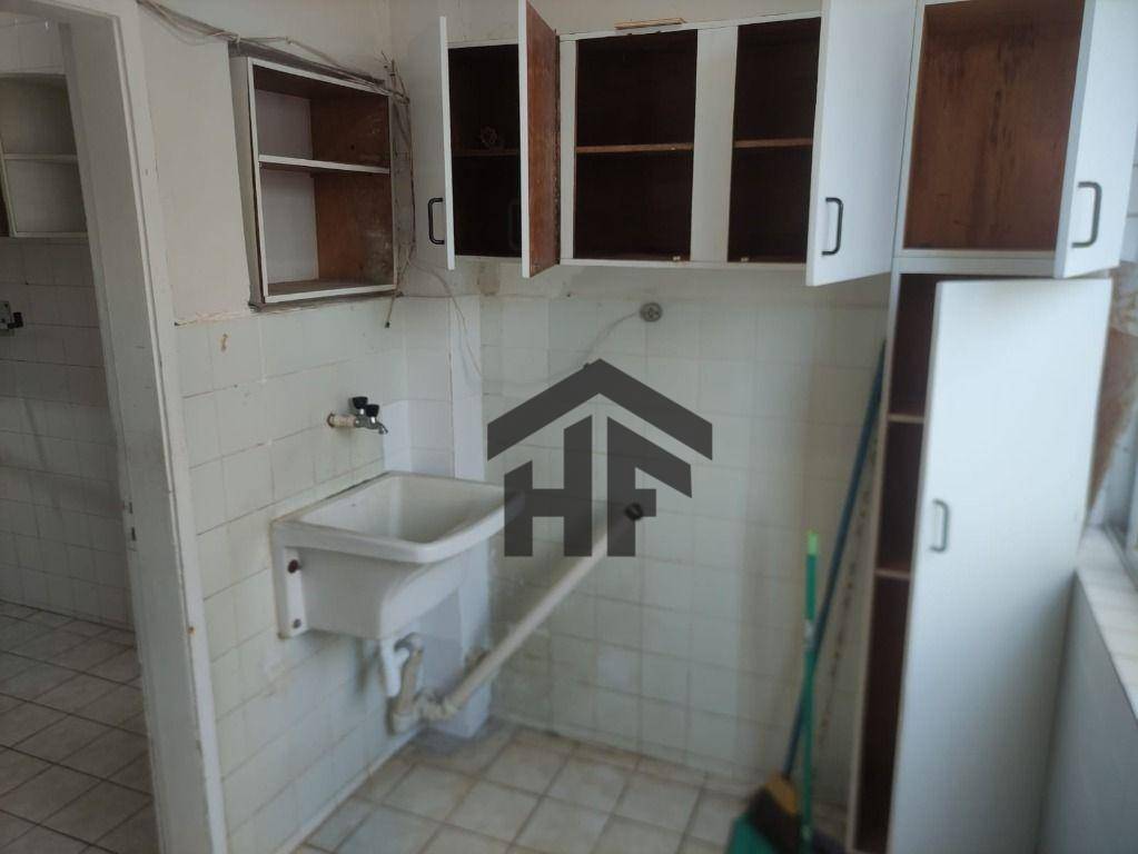 Apartamento à venda com 3 quartos, 100m² - Foto 5