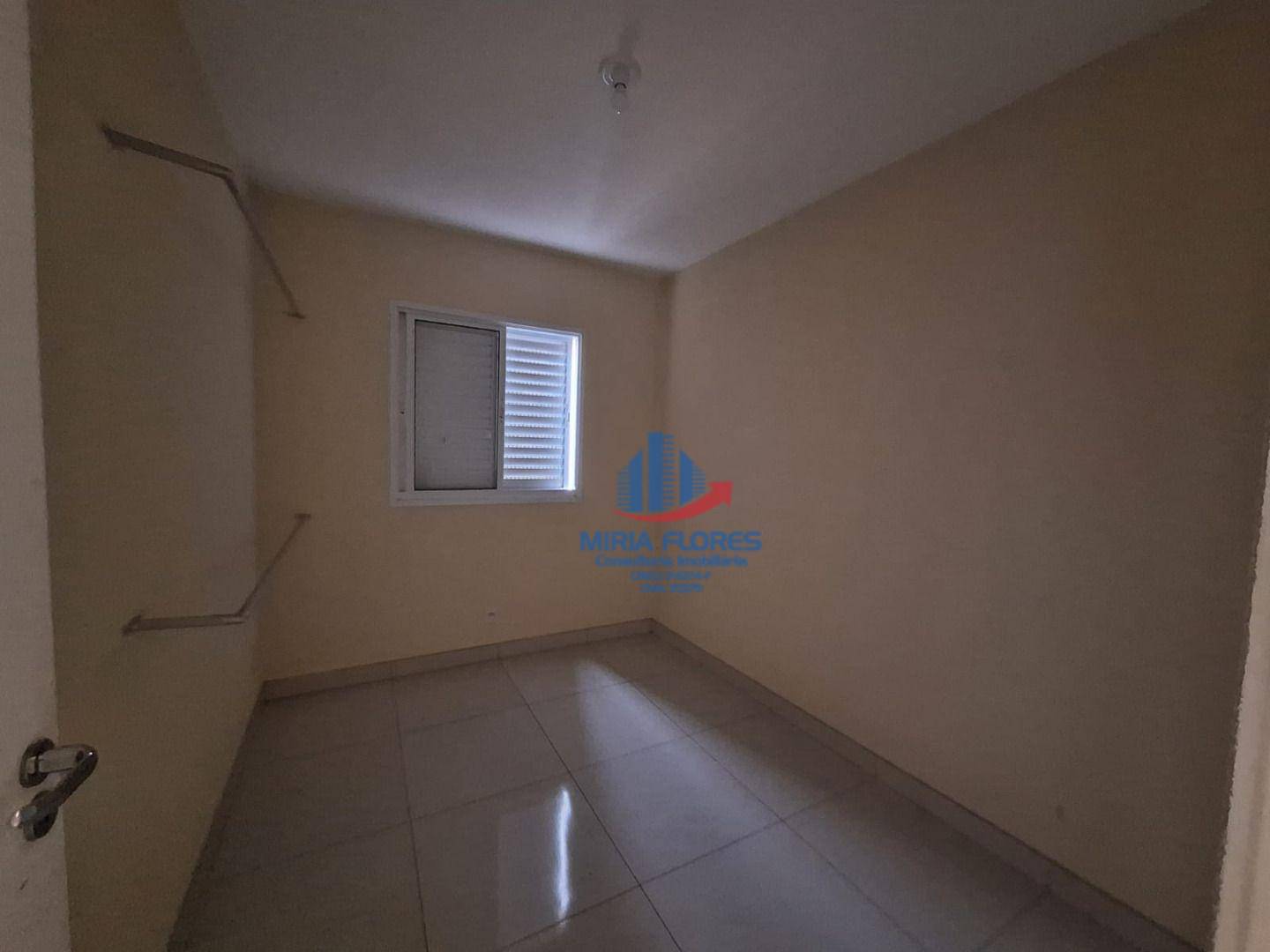 Apartamento para alugar com 2 quartos, 56m² - Foto 4