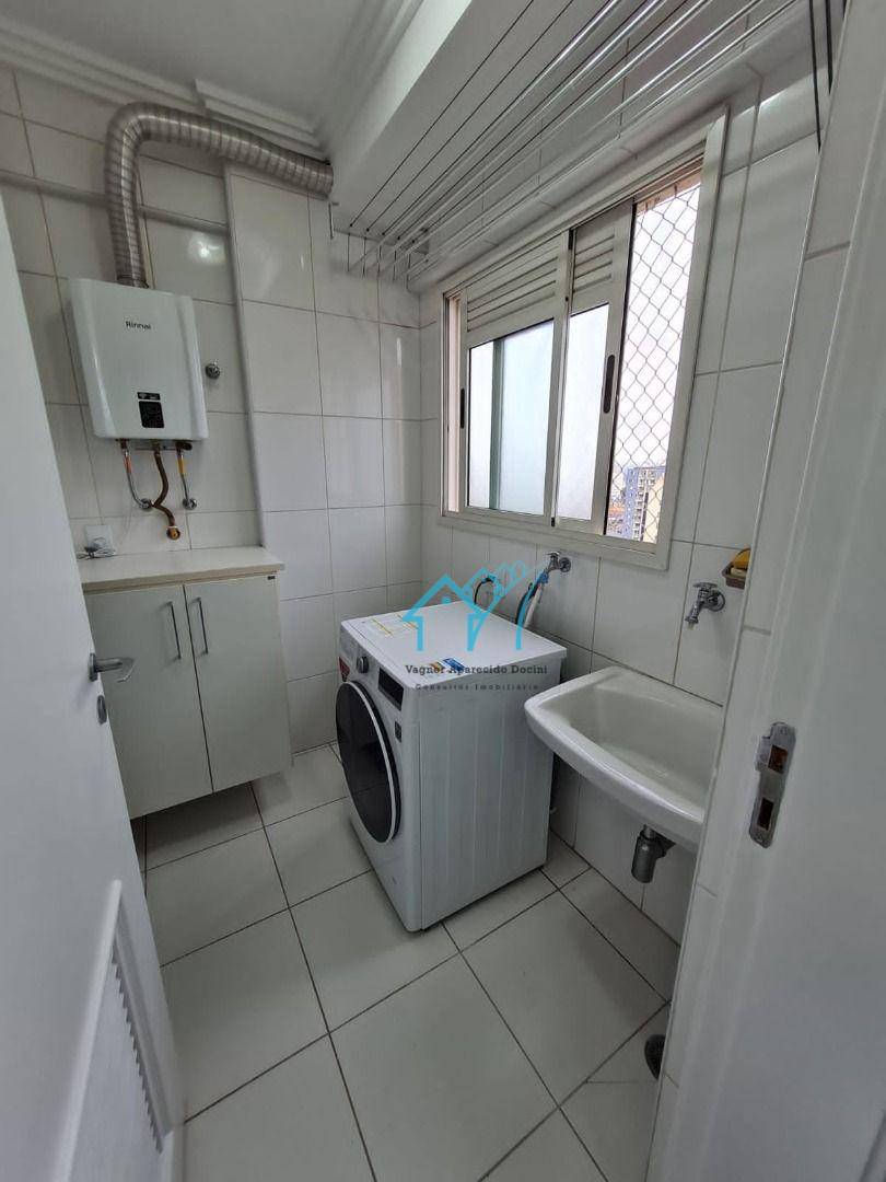 Apartamento à venda com 3 quartos, 100m² - Foto 3