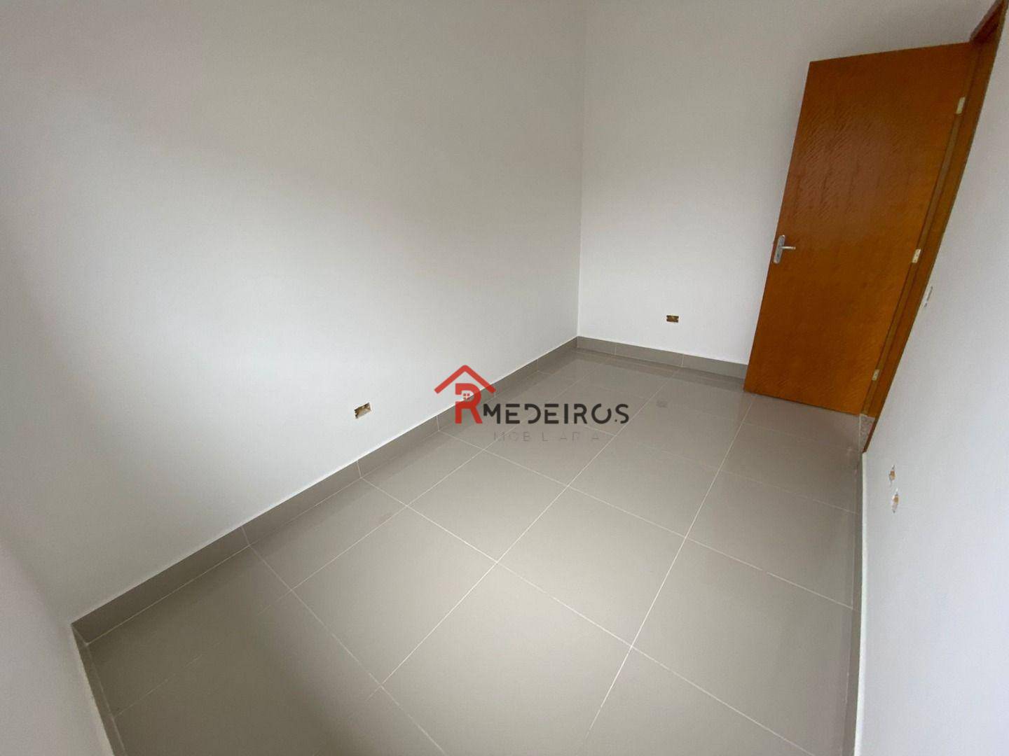 Casa à venda com 2 quartos, 48M2 - Foto 4