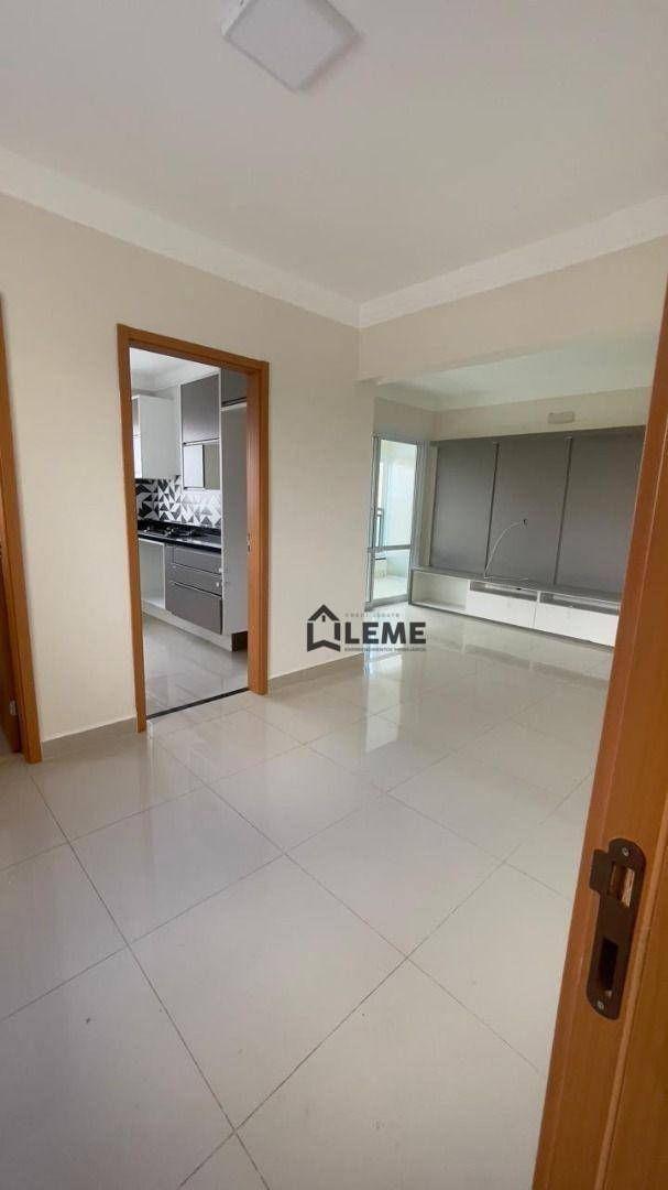 Apartamento à venda com 3 quartos, 96M2 - Foto 2