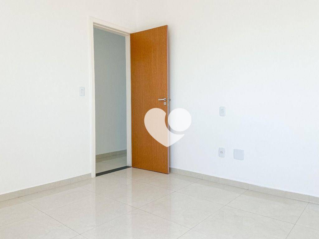 Apartamento à venda com 3 quartos, 95m² - Foto 10