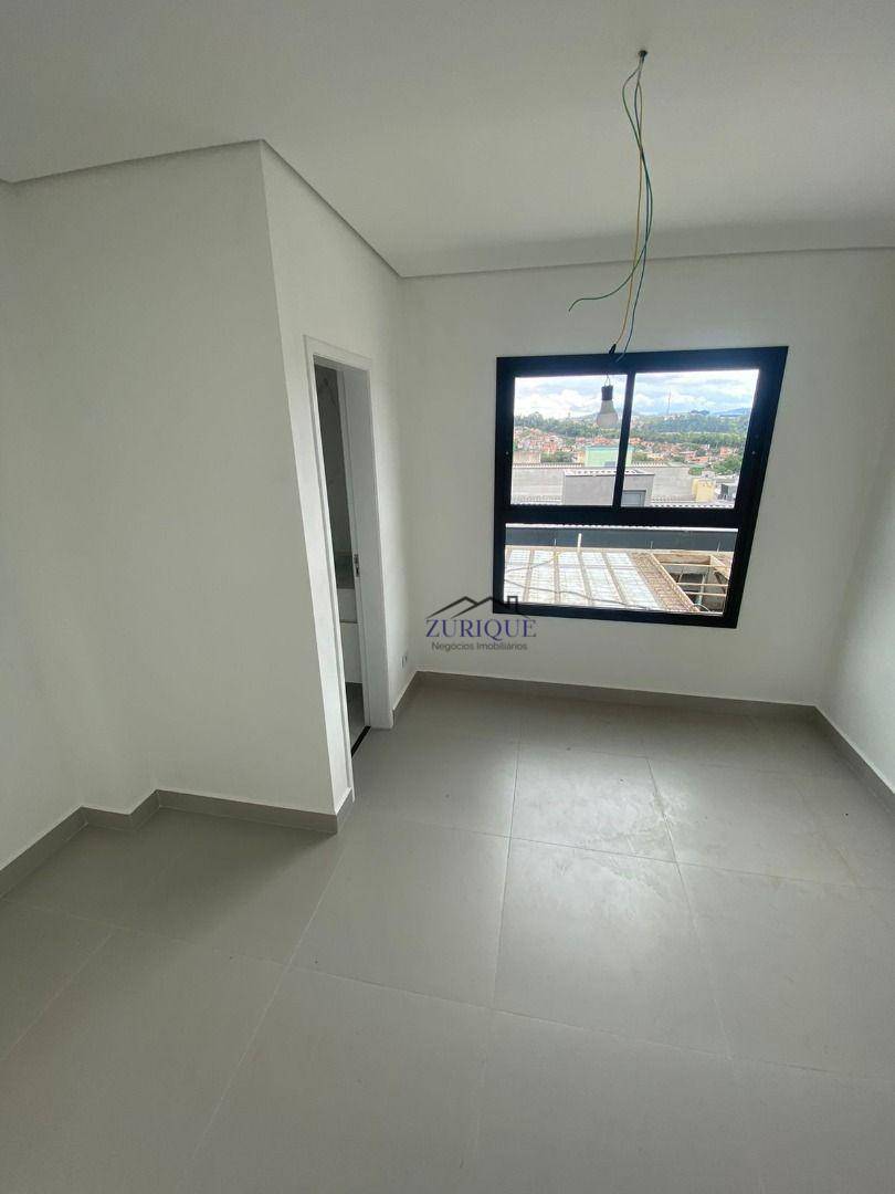 Sobrado à venda com 3 quartos, 159m² - Foto 11