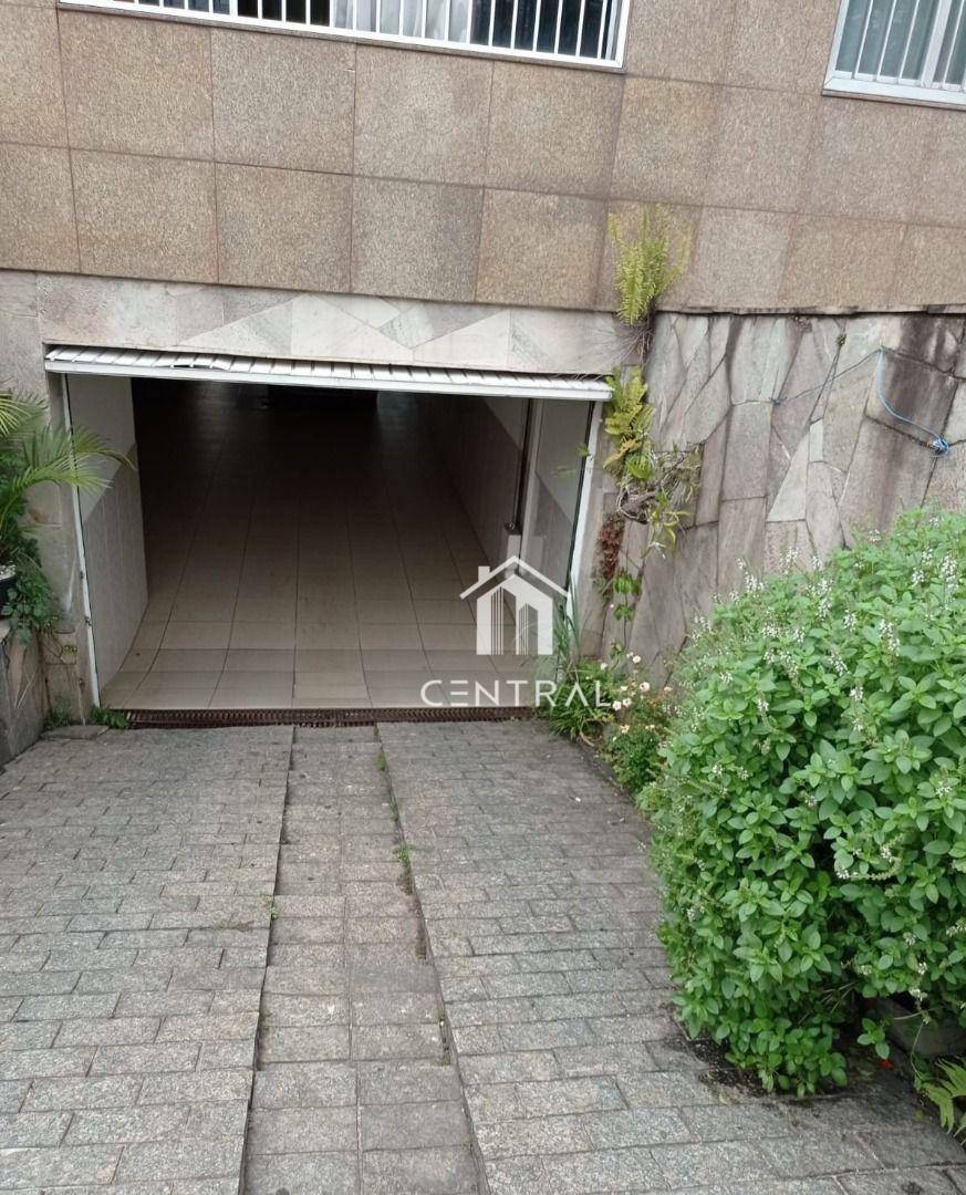 Sobrado à venda com 3 quartos, 248m² - Foto 7