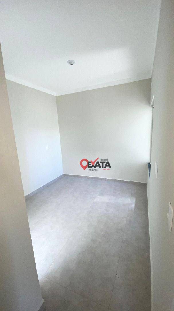 Casa à venda com 3 quartos, 75m² - Foto 10