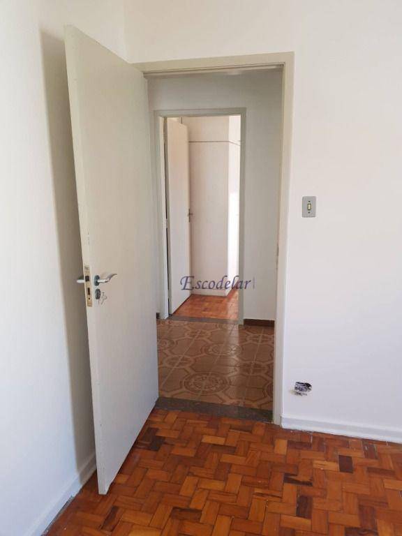 Apartamento para alugar com 2 quartos, 60m² - Foto 8