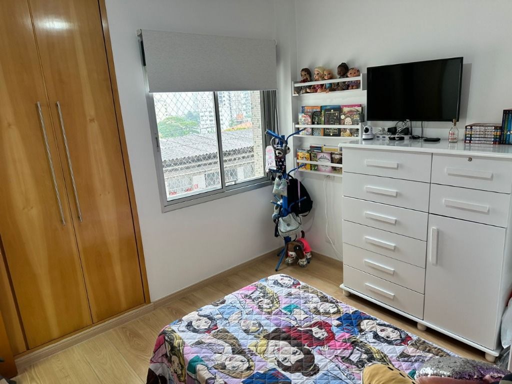 Apartamento à venda com 4 quartos, 156m² - Foto 8