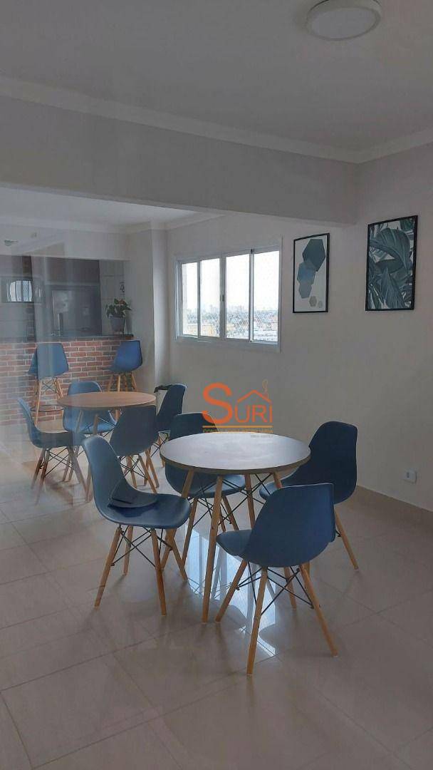 Apartamento à venda com 2 quartos, 64m² - Foto 3