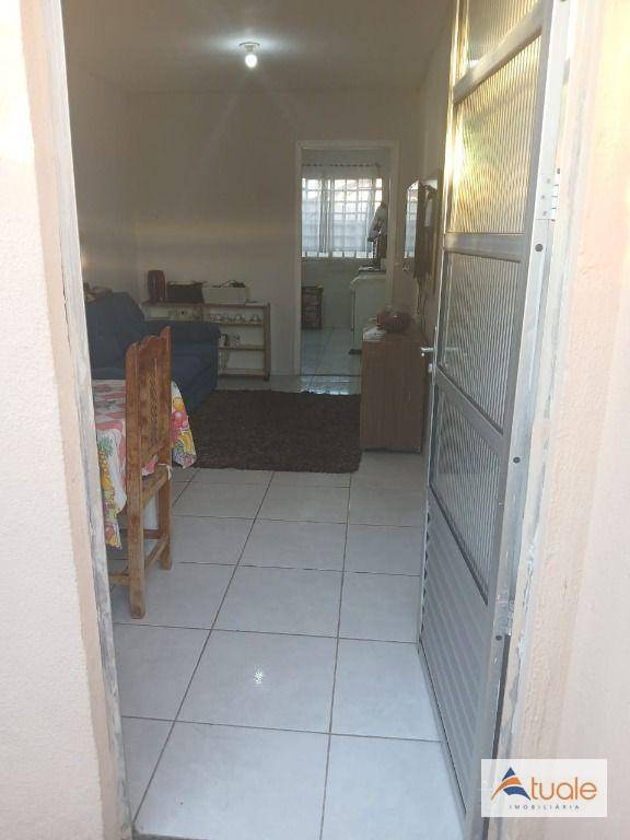 Casa à venda com 2 quartos, 50m² - Foto 3