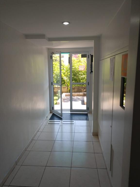 Apartamento à venda com 2 quartos, 44m² - Foto 79