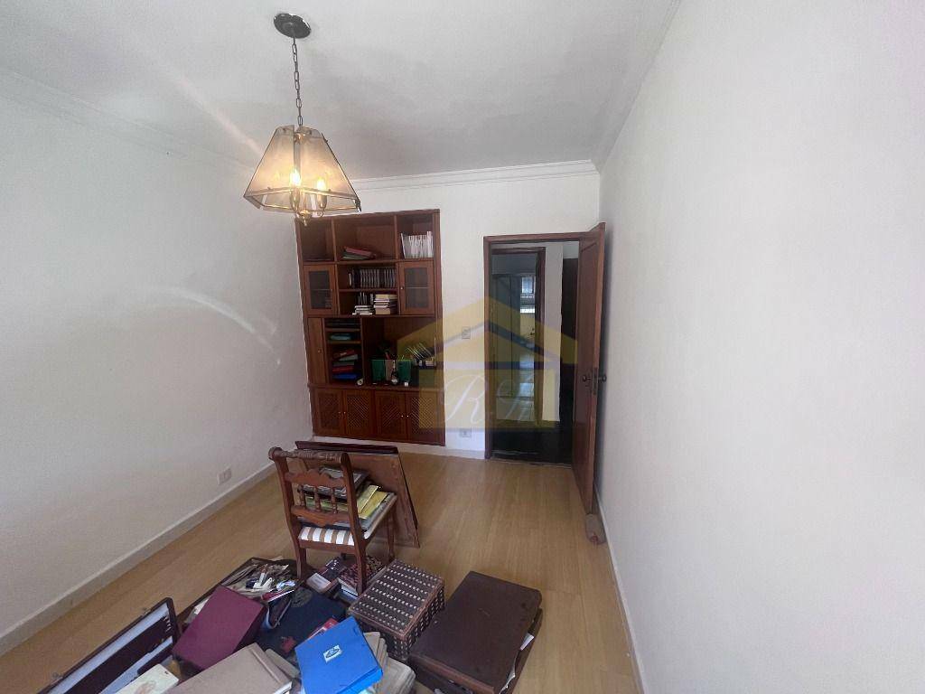 Apartamento à venda com 3 quartos, 135m² - Foto 22