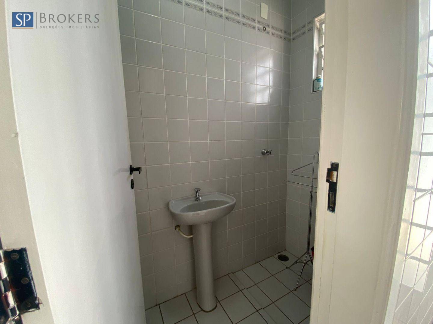 Casa de Condomínio à venda com 4 quartos, 360m² - Foto 18