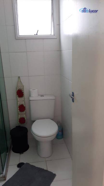 Apartamento à venda com 2 quartos, 63m² - Foto 15