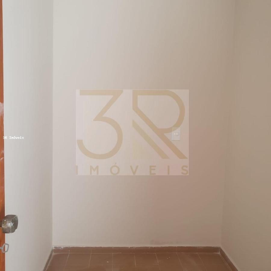 Apartamento à venda com 3 quartos, 110m² - Foto 11